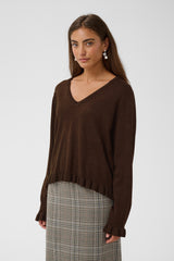 Clare Vneck brown