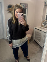 Cindy brown knit with lace