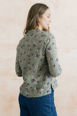 Kit ruffle blouse