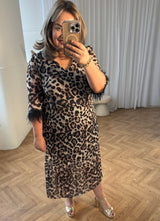 Kylie leopard dress