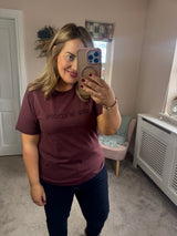 Less is more tee