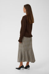 Clare Vneck brown