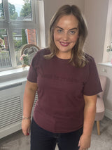 Less is more tee